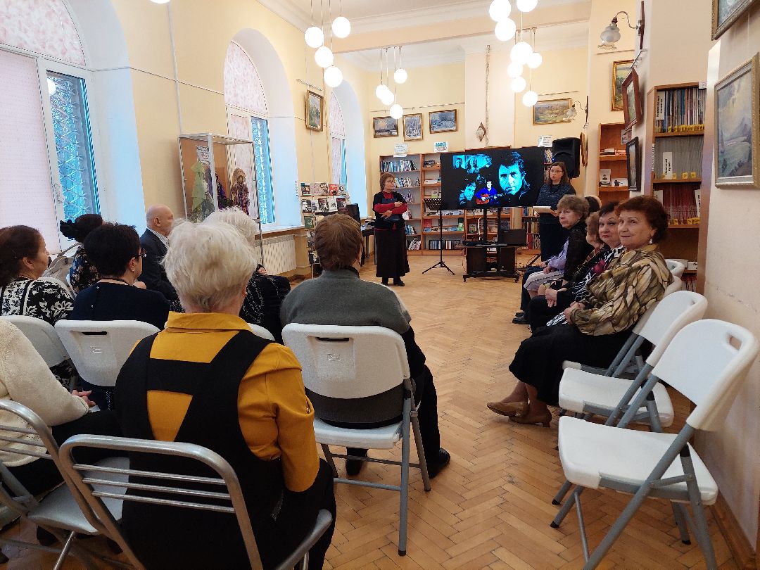 Воскресенск, общество