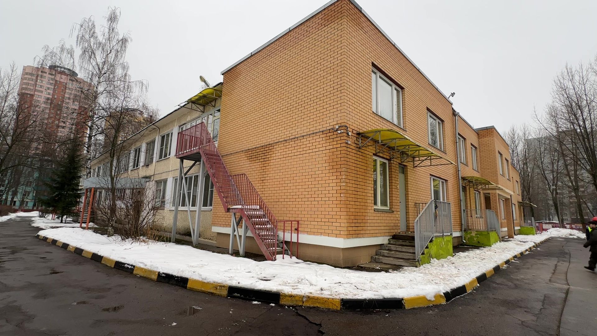 Реутов, вертикалки, строительство, дошкольное отделение школы, детский сад, закладка капсулы,