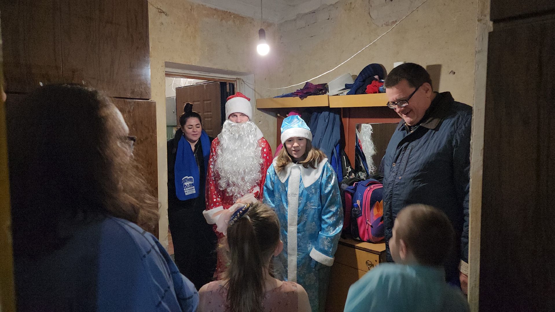 кашира, подарки на новый год, волонтеры, благотворительность, многодетная мама,