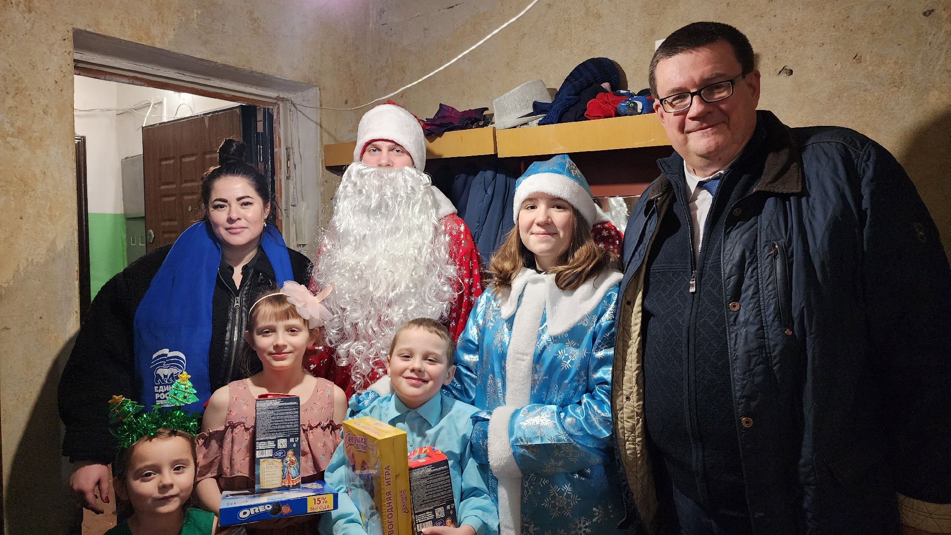 кашира, подарки на новый год, волонтеры, благотворительность, многодетная мама,