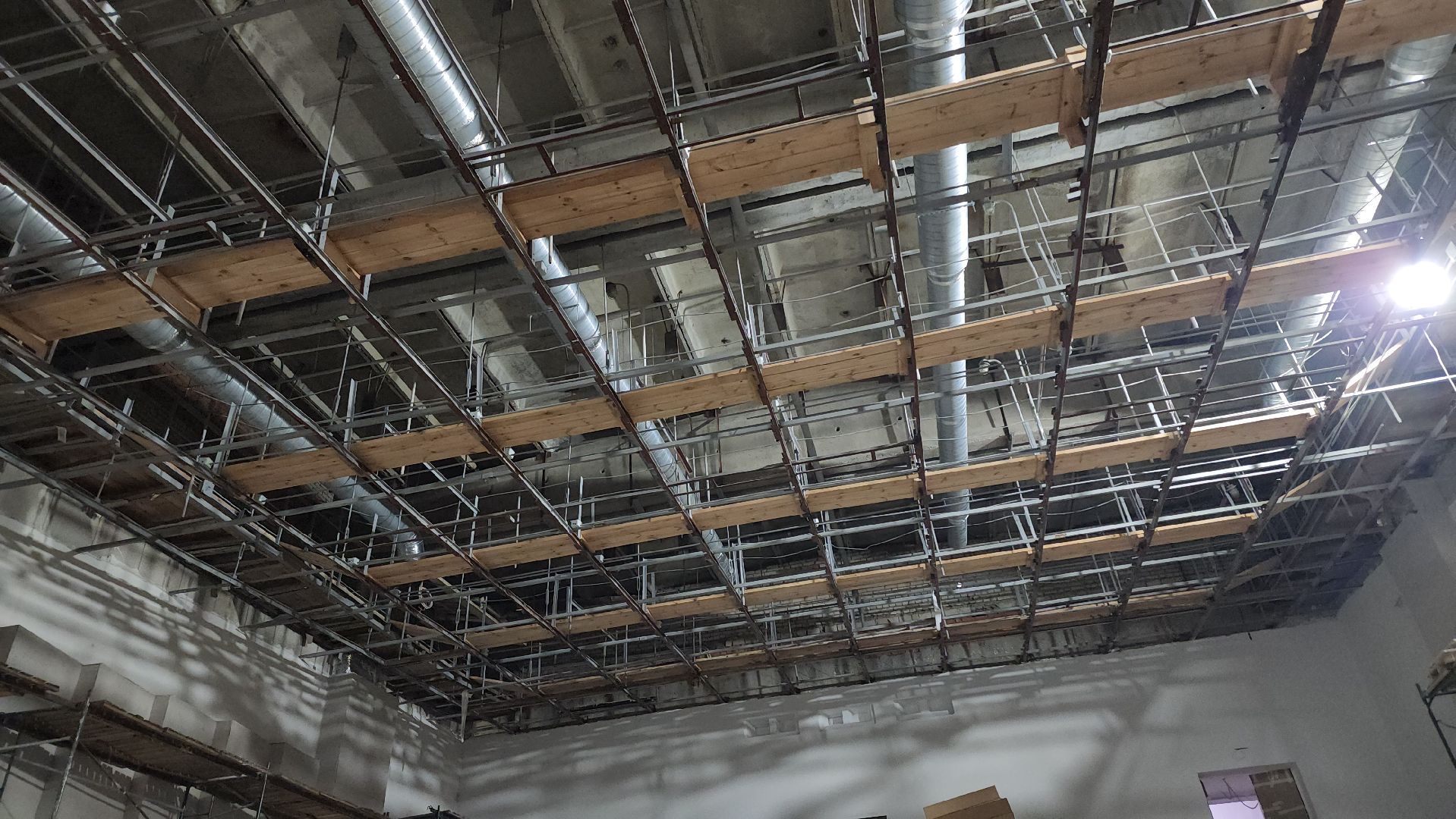 заря, кдц заря, капремонт, капитальный ремонт, досуговый центр, вертикалки,