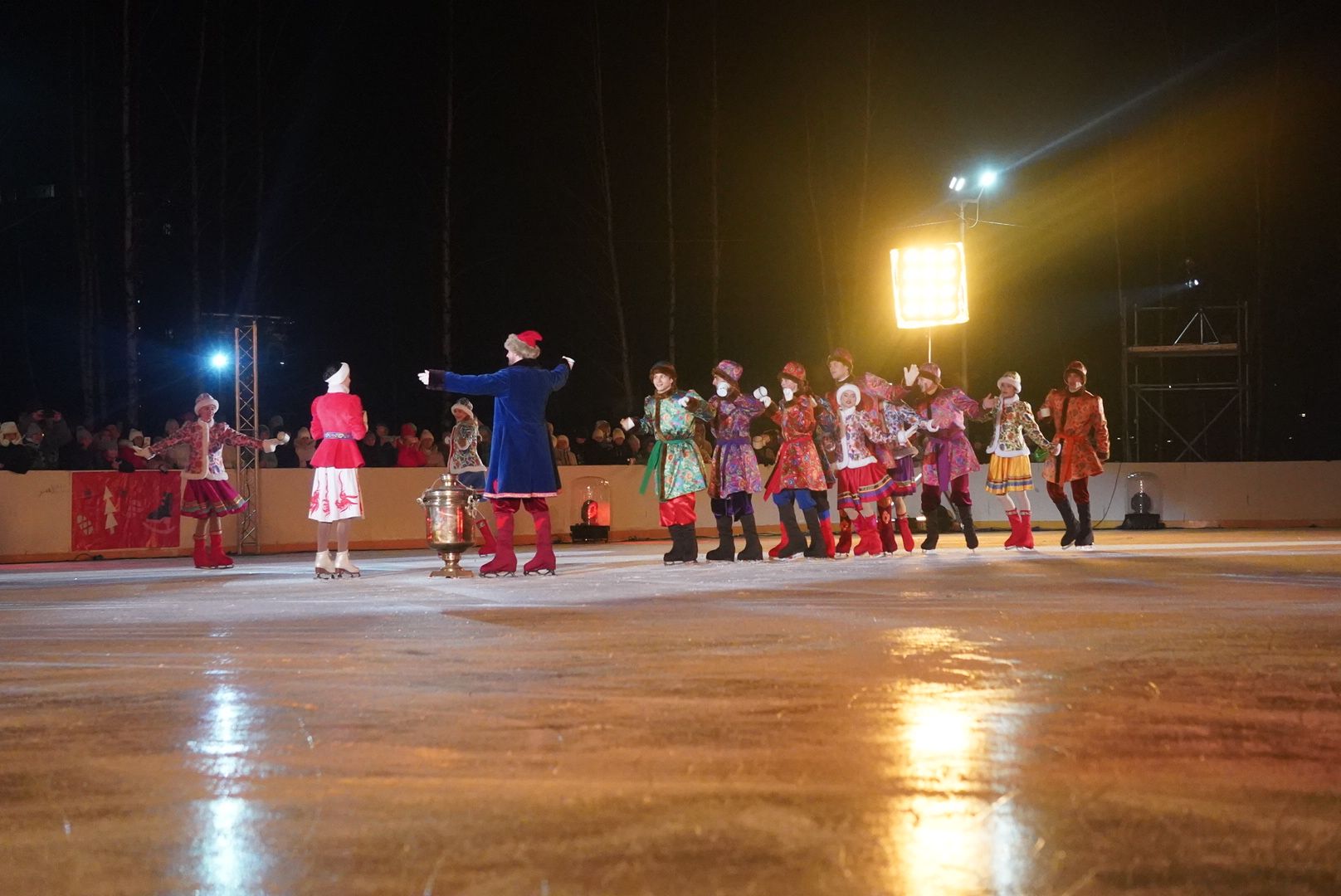 Павловский Посад, Электрогорск, Ледовое шоу, Дети, Люди, Зрители, Спорт,