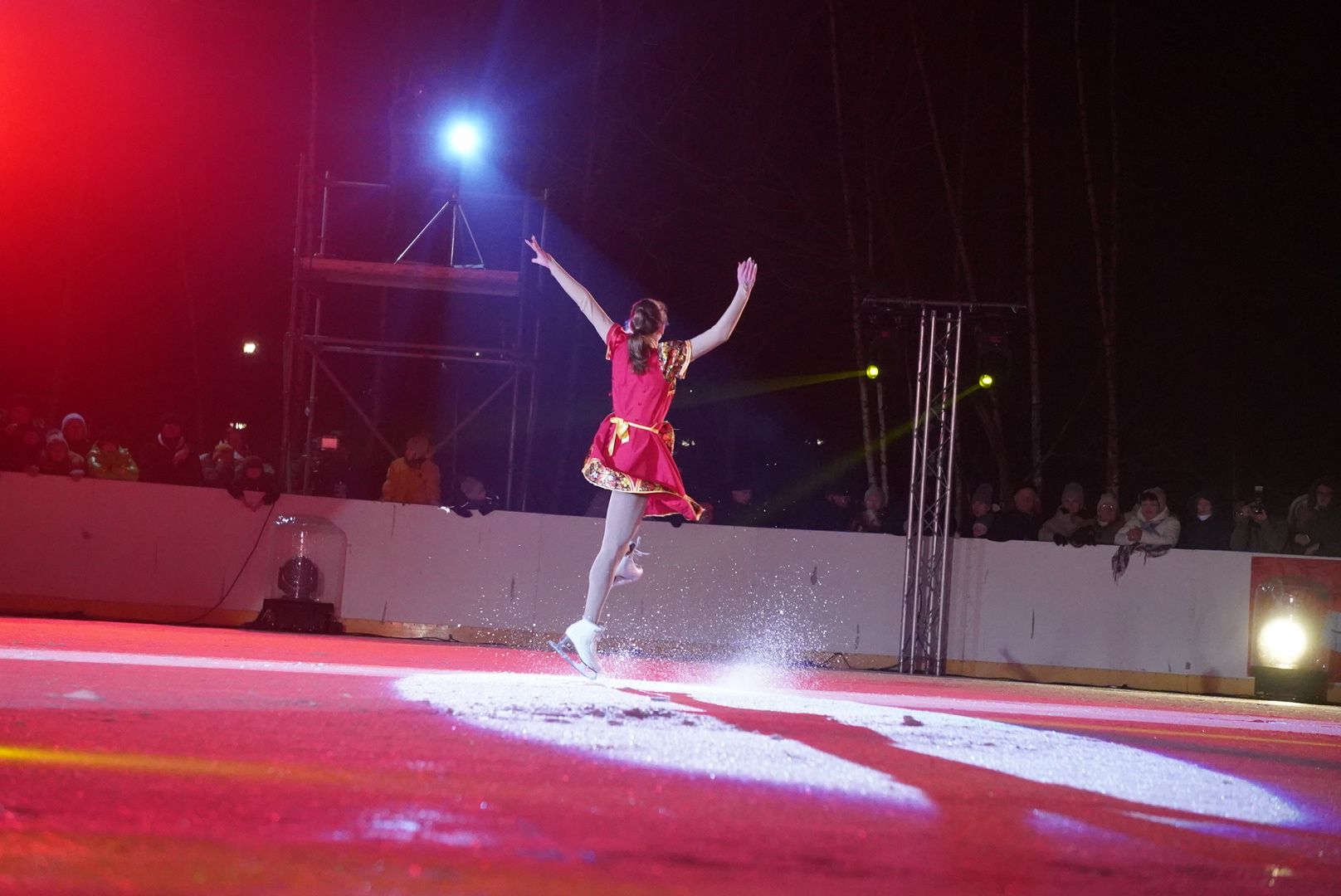 Павловский Посад, Электрогорск, Ледовое шоу, Дети, Люди, Зрители, Спорт,