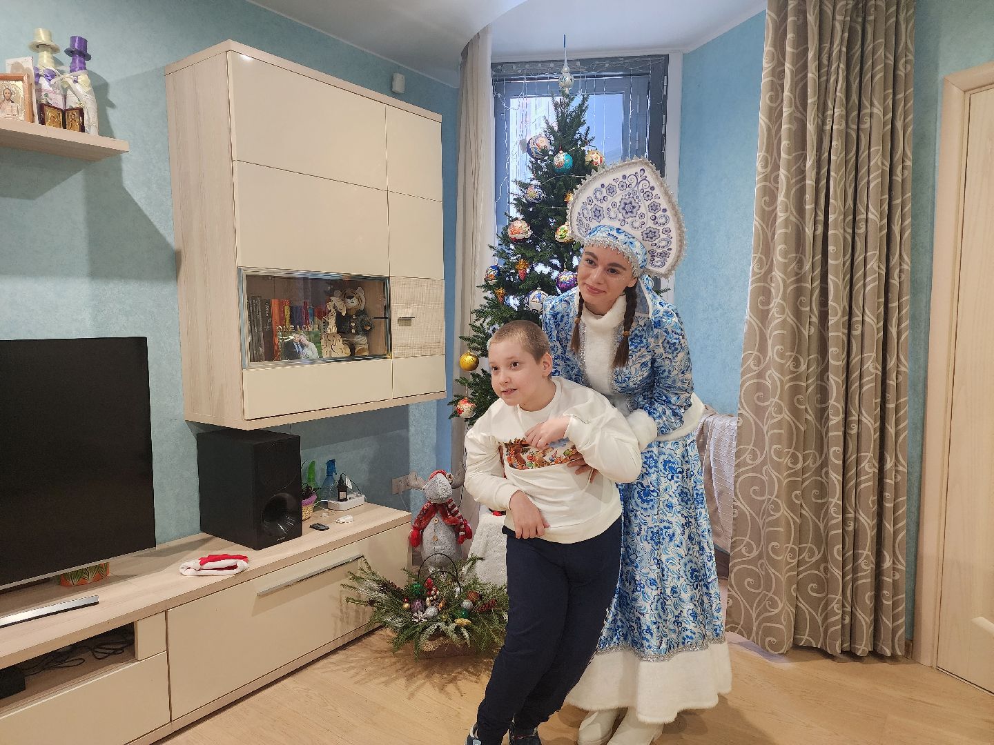 благотворители, благотворительность, новый 2025 год, праздник, подарки, подарки для детей, дети с овз,