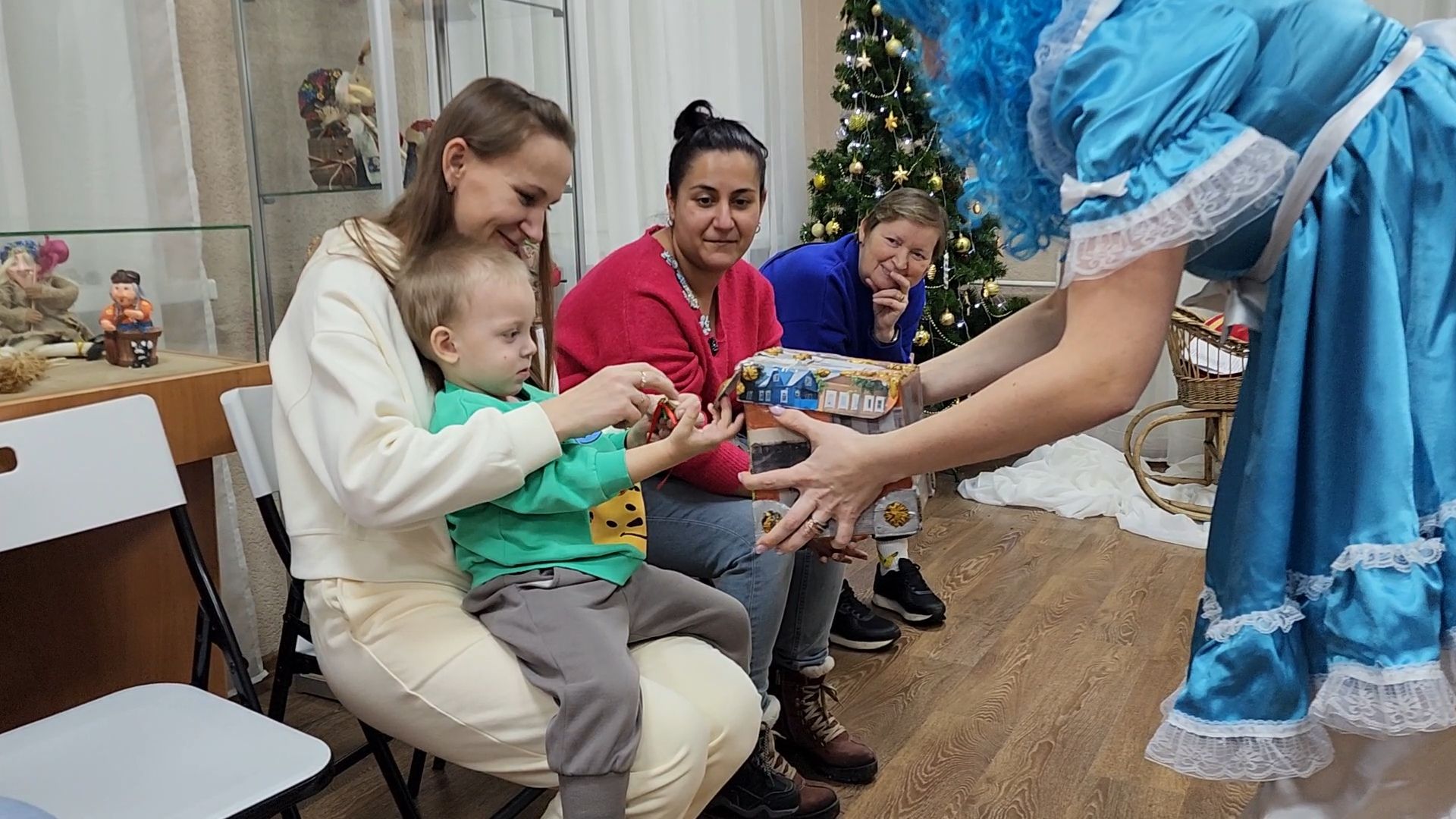 Бронницы, Новый год в музее, В гостях у Снегурочки, Новогодний праздник для детей, Вертикалка, Вертикальное видео,