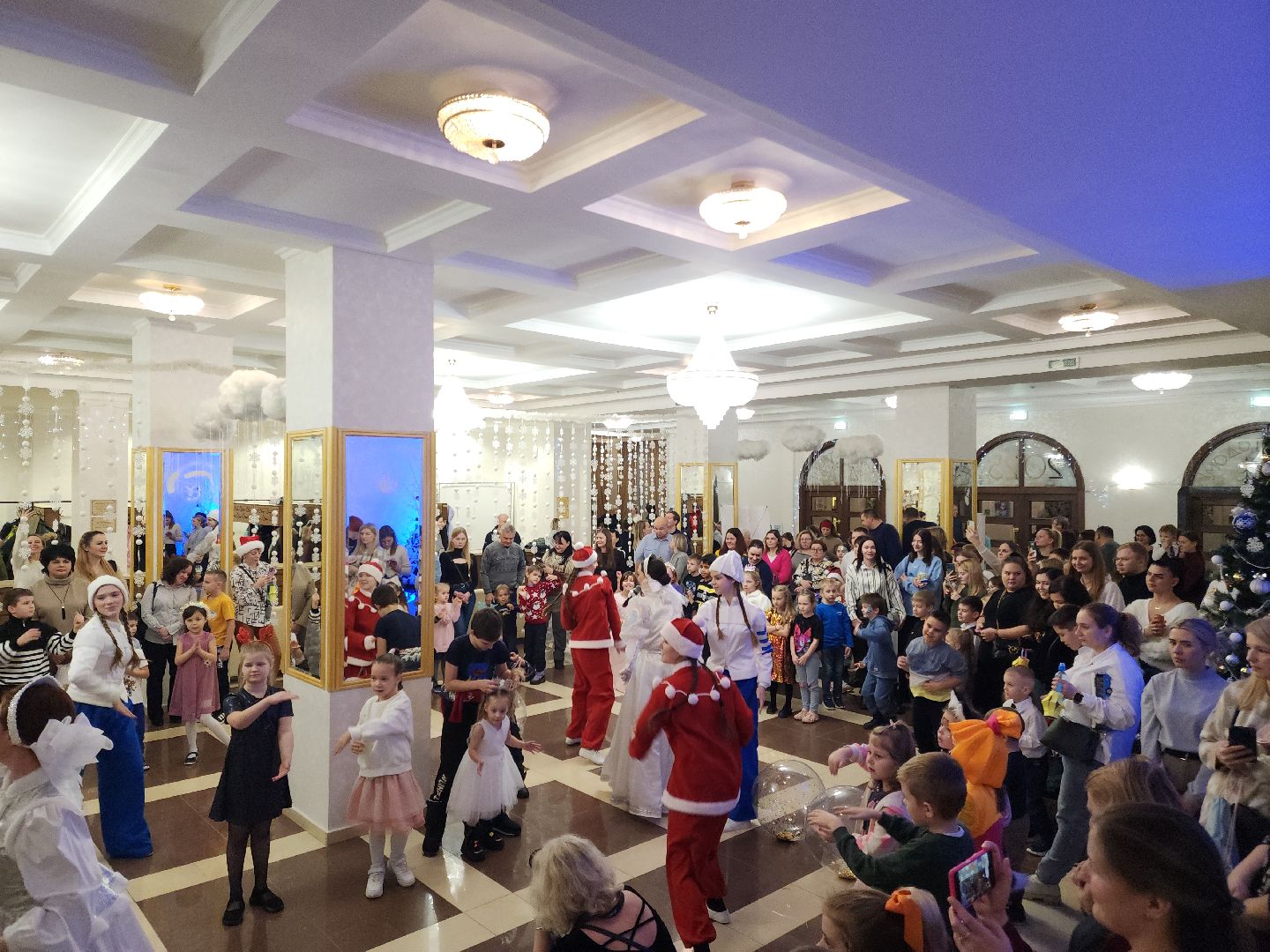 Подольск, кпц дубровицы, новогодняя елка, дети из курска, Праздник,