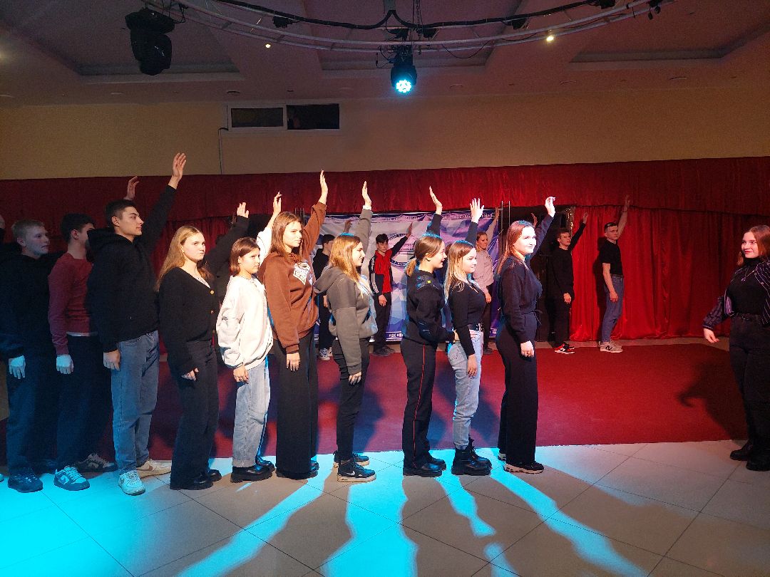 Воскресенск, общество