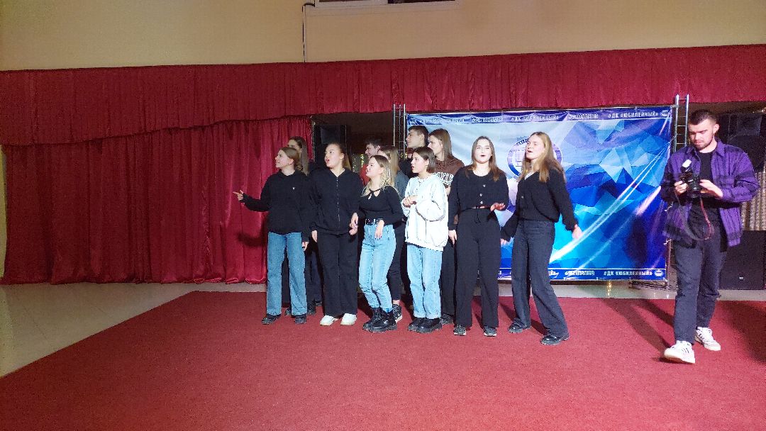 Воскресенск, общество