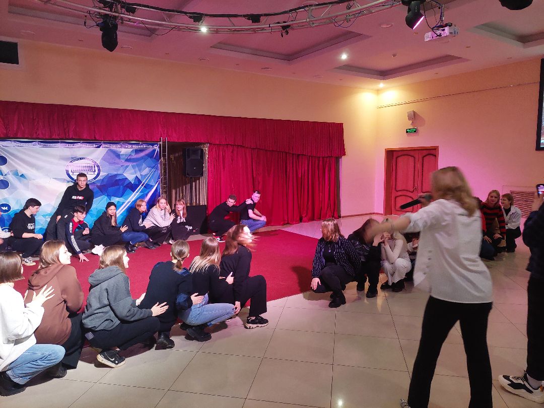 Воскресенск, общество