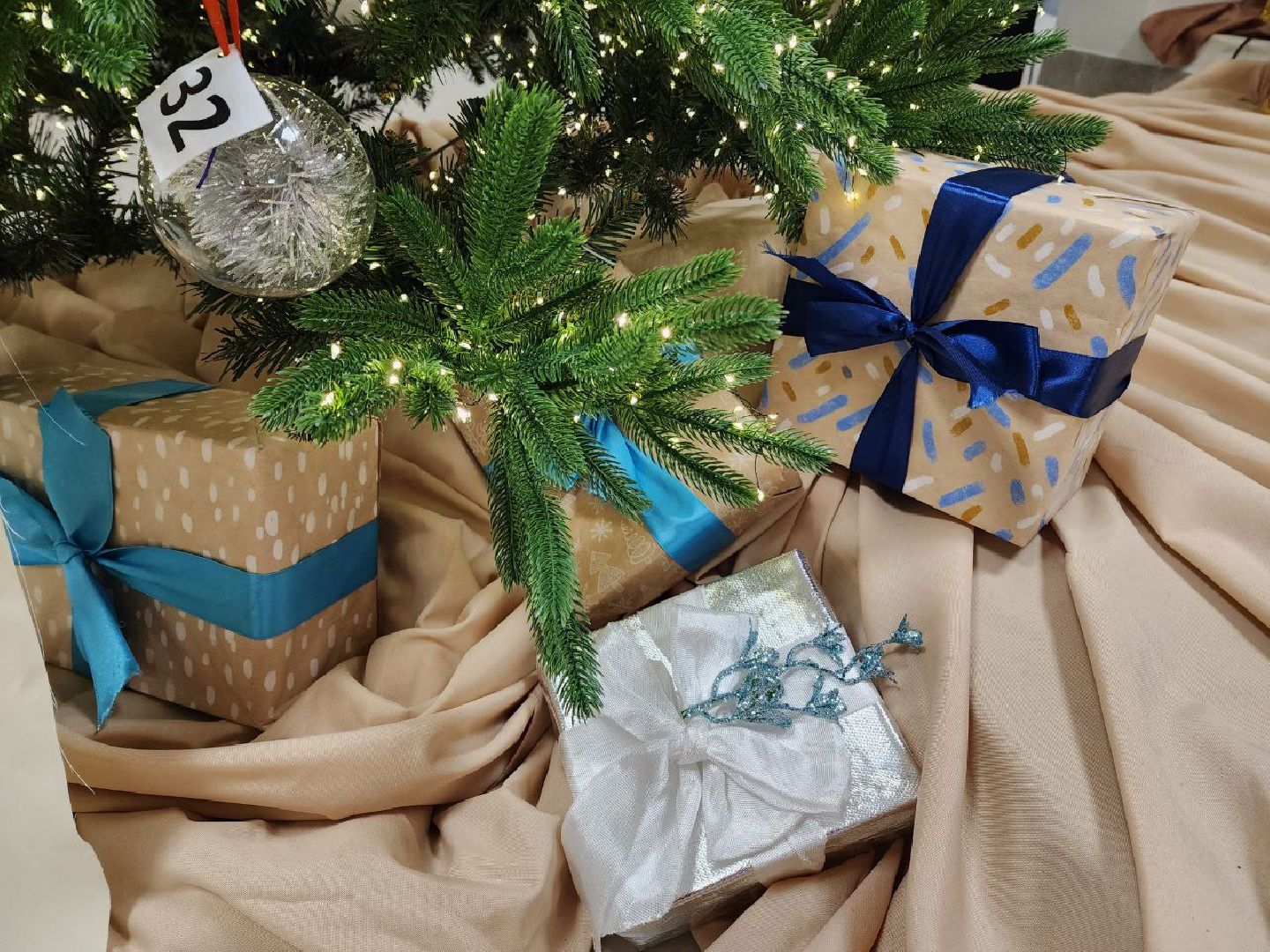 Солнечногорск, елка желаний, дети, Праздник, Подарки, вертикалки,