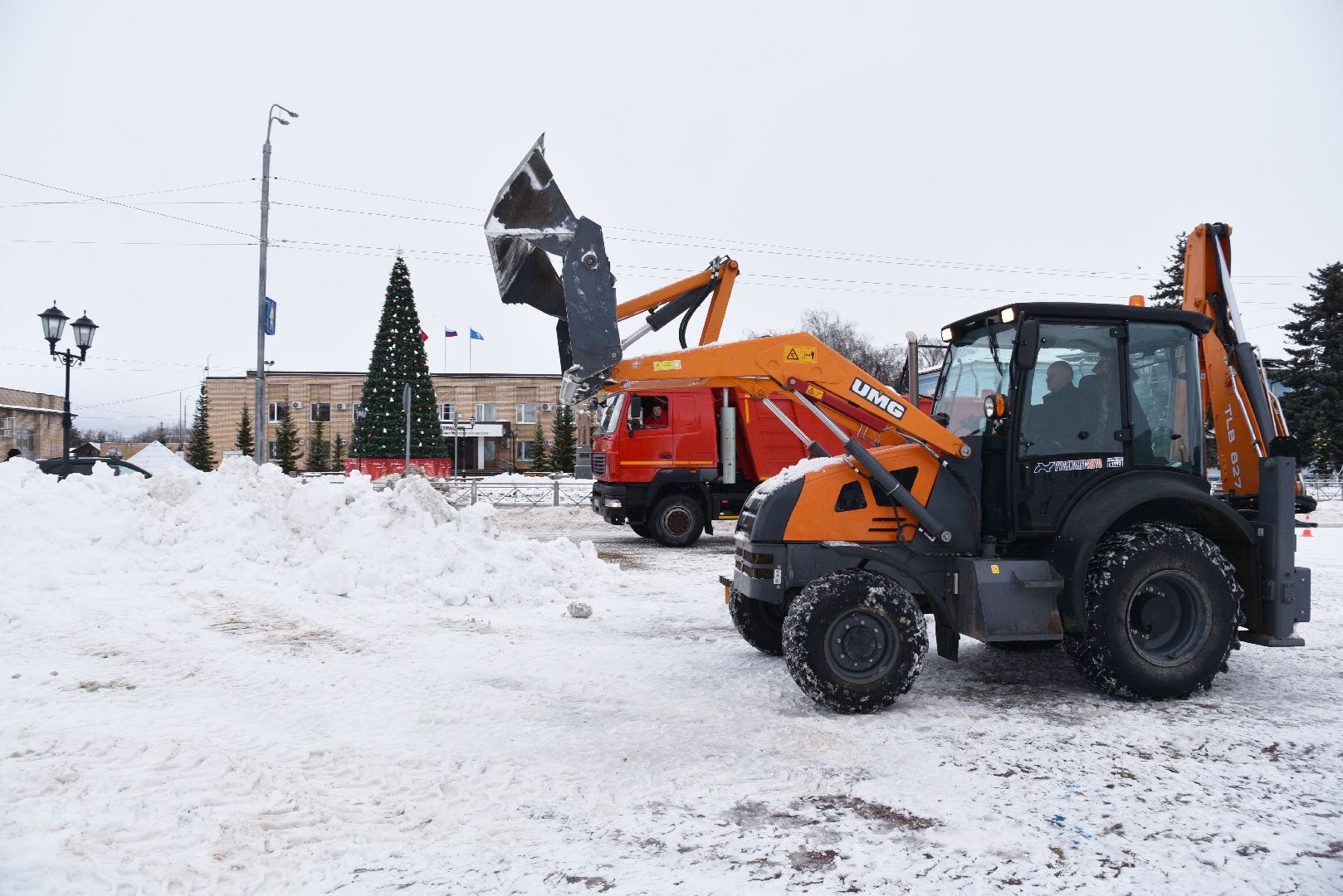 лотошино, благоустройство, уборка снега, уборка снега и наледи, вертикалки,