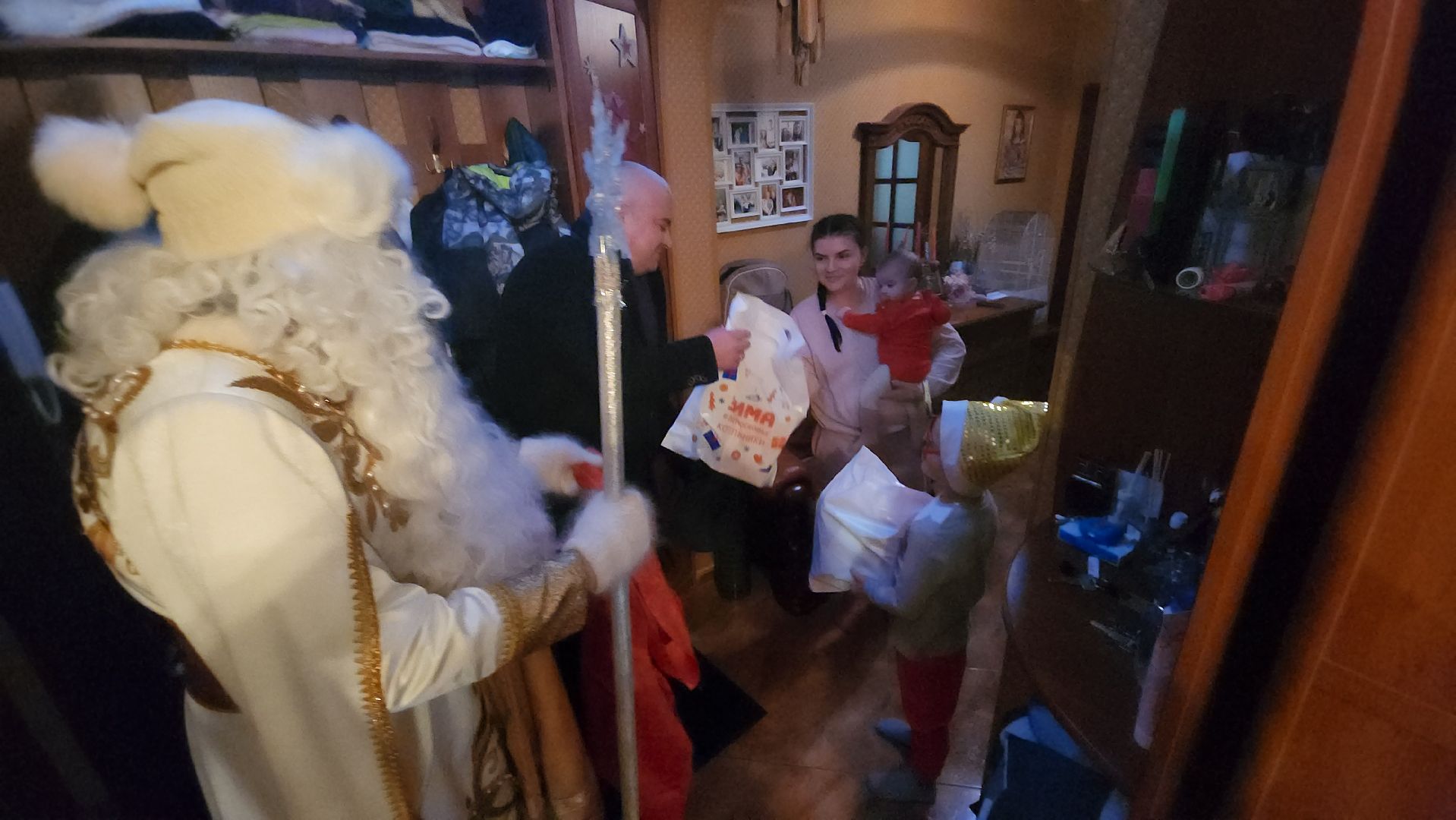 котельники, новый год, дед мороз, поздравления, дети бойцов сво, елка желаний,