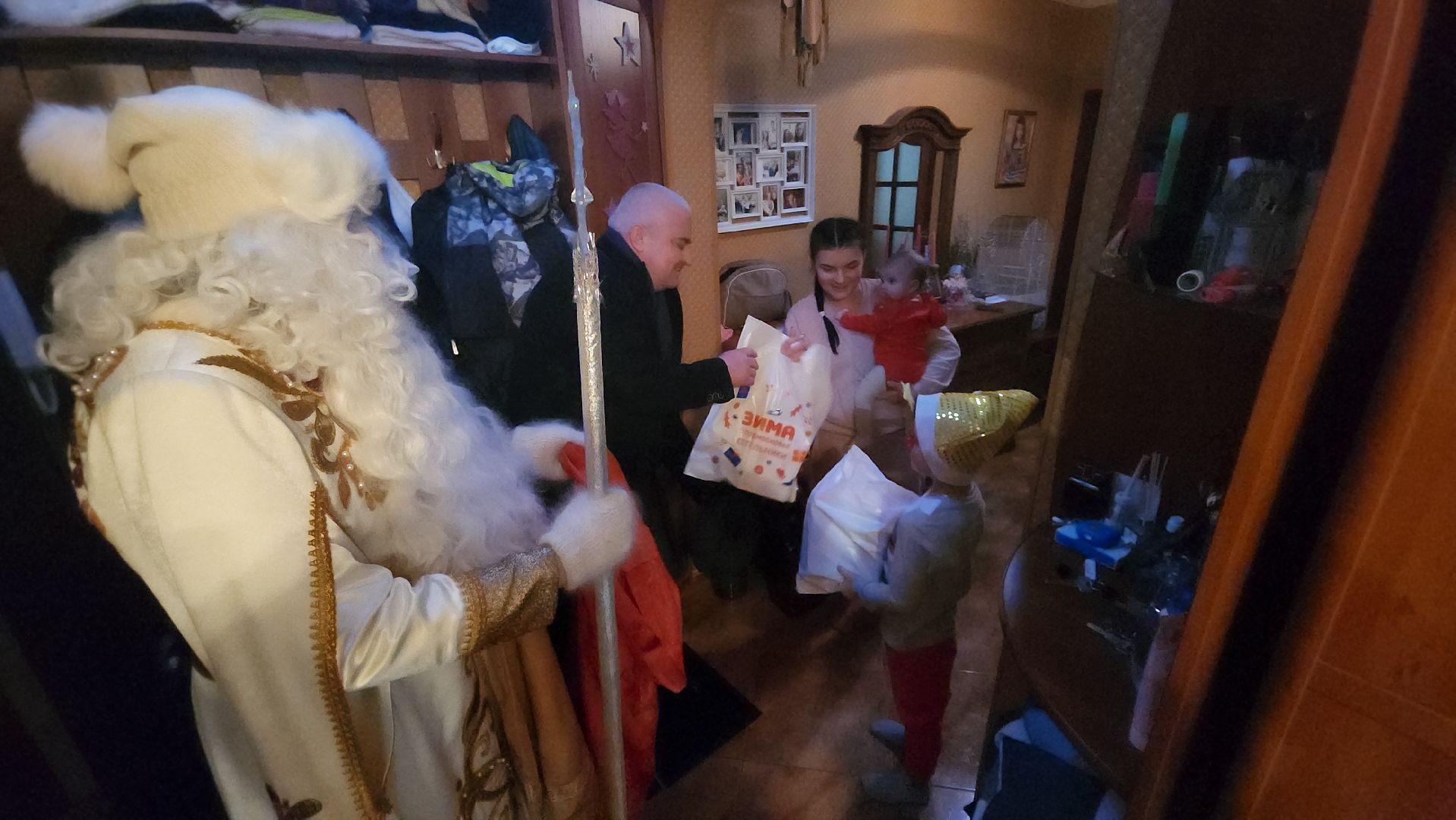 котельники, новый год, дед мороз, поздравления, дети бойцов сво, елка желаний,