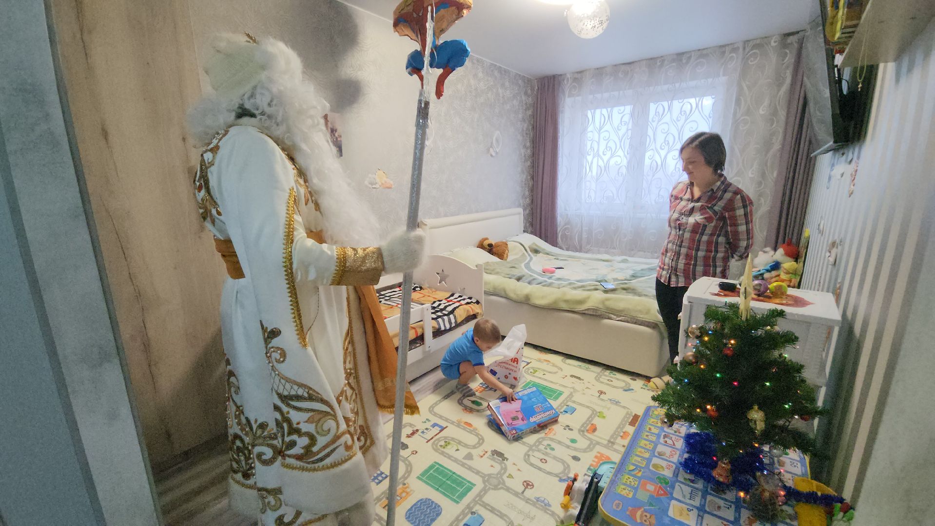 котельники, новый год, дед мороз, поздравления, дети бойцов сво, елка желаний,