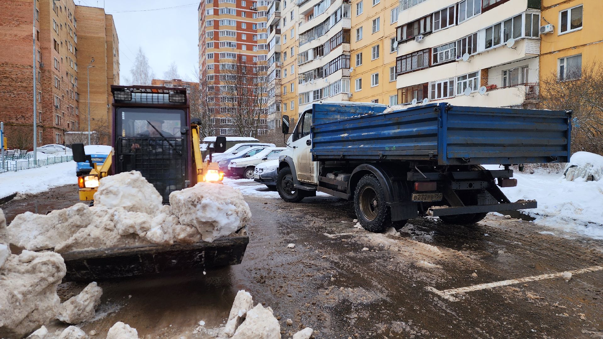 истра, вывоз снега, уборка дворов, вертикалки,