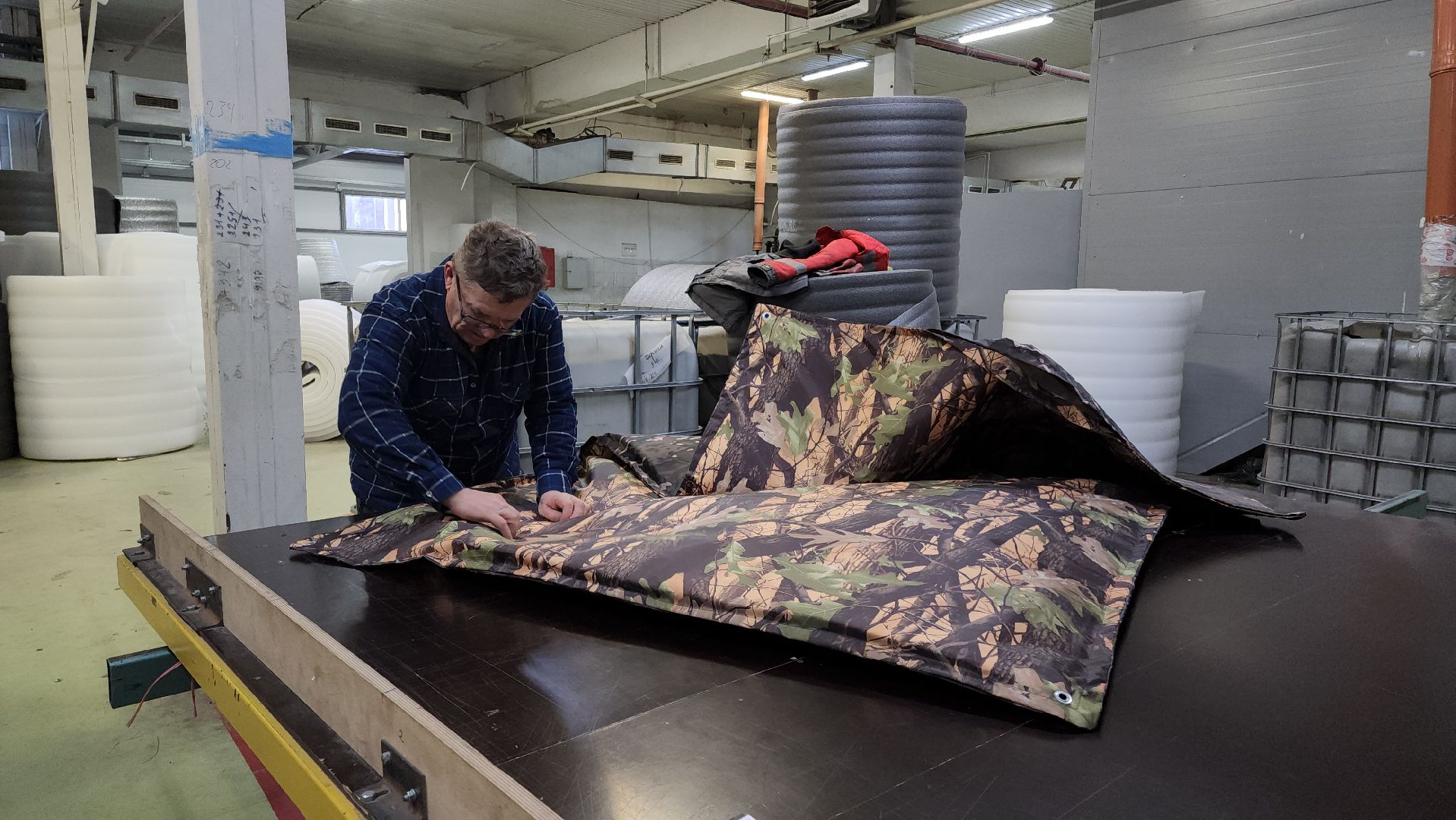 кашира, помощь сво, антидроновые одеяла, тепофол, теплоизоляционный материал,