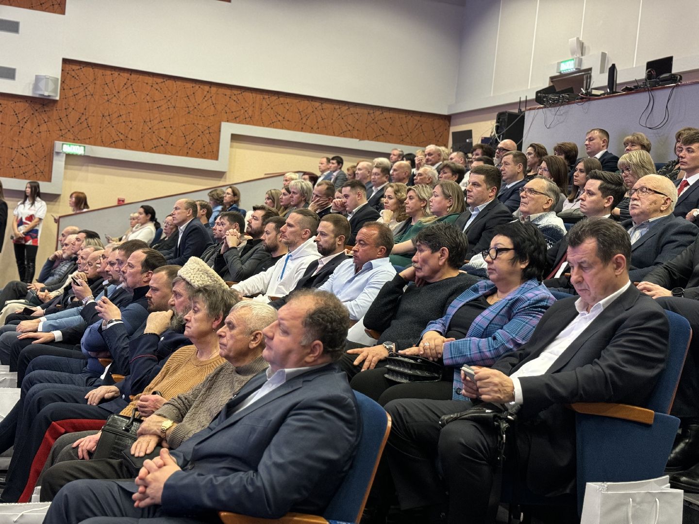 Отчет Главы, Глава муниципалитета, Администрация Ленинского округа, планы на будущее,