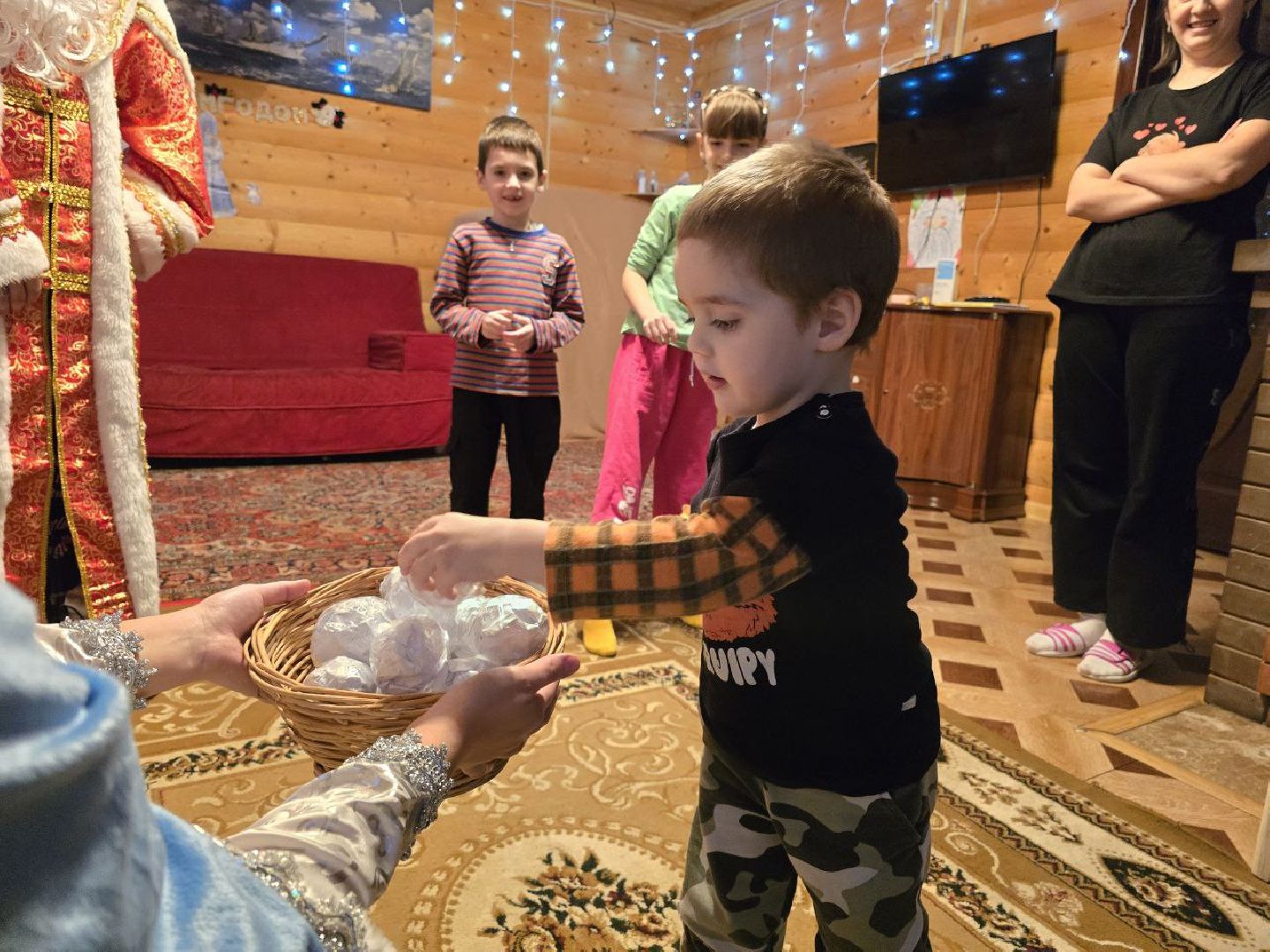 можайск, можайский городской округ, подмосковье, новый год, Комитет семей воинов Отечества Можайского округа, благотворительность, новогодние праздники, дети участников сво, спецоперация,