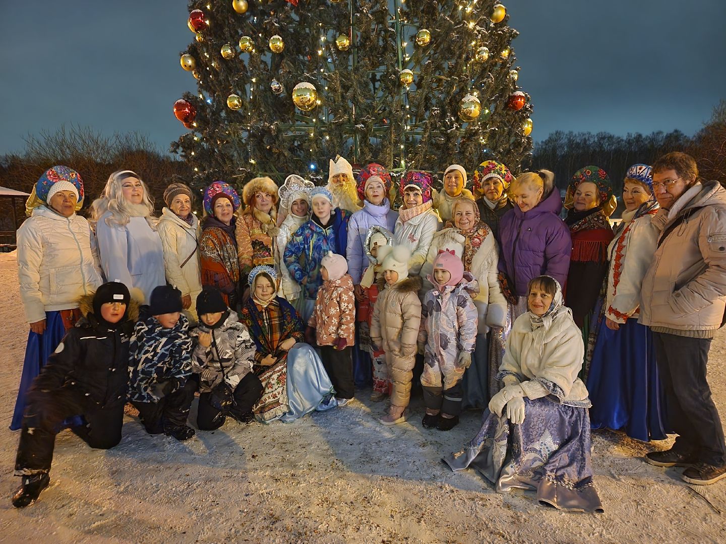долгопрудный, парк на молодежной, новый год, хореография, русские традиции, дед мороз и снегурочка, КМЦ Долгопрудный,