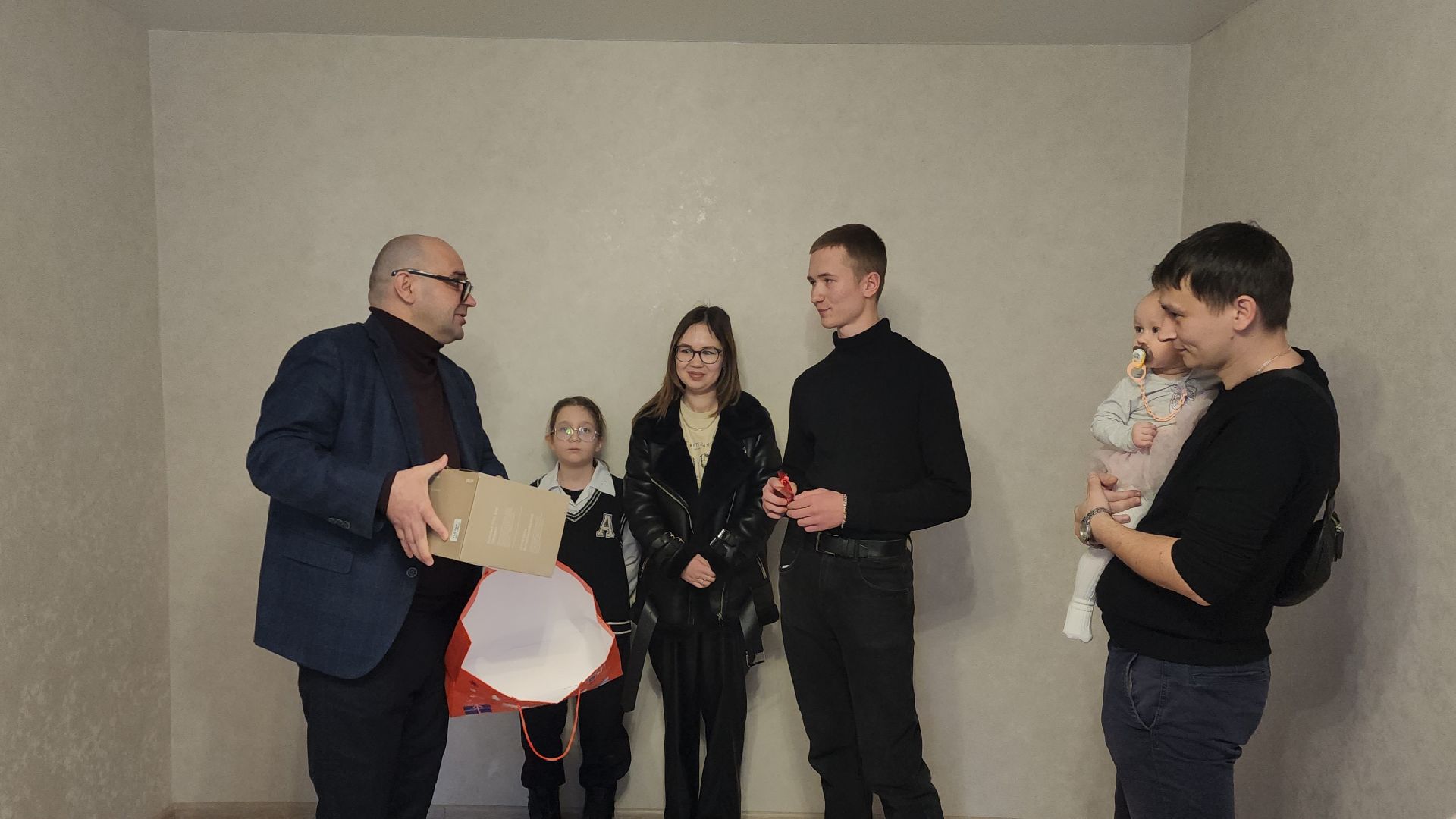 сироты, квартиры для детей-сирот, Лосино-Петровский,