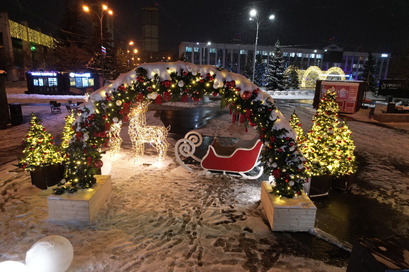 видео с коптера, одинцово, ёлка, новый год, иллюминация,