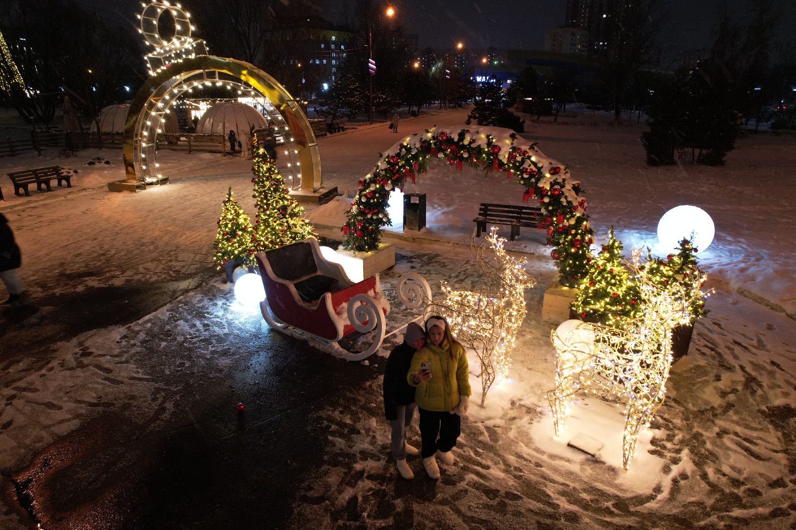 видео с коптера, одинцово, ёлка, новый год, иллюминация,