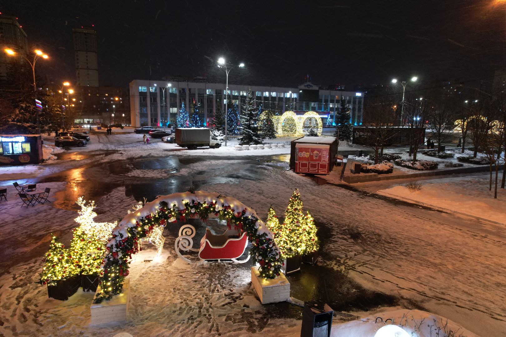 видео с коптера, одинцово, ёлка, новый год, иллюминация,