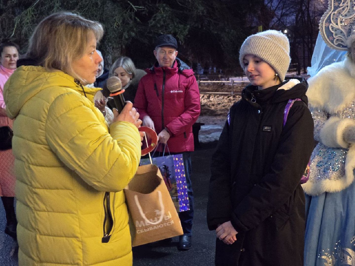 можайск, можайский городской округ, подмосковье, елка желаний, всероссийская акция, исполнение желаний, исполнение детских желаний, мечты, дети, новый год, новогодние праздники,
