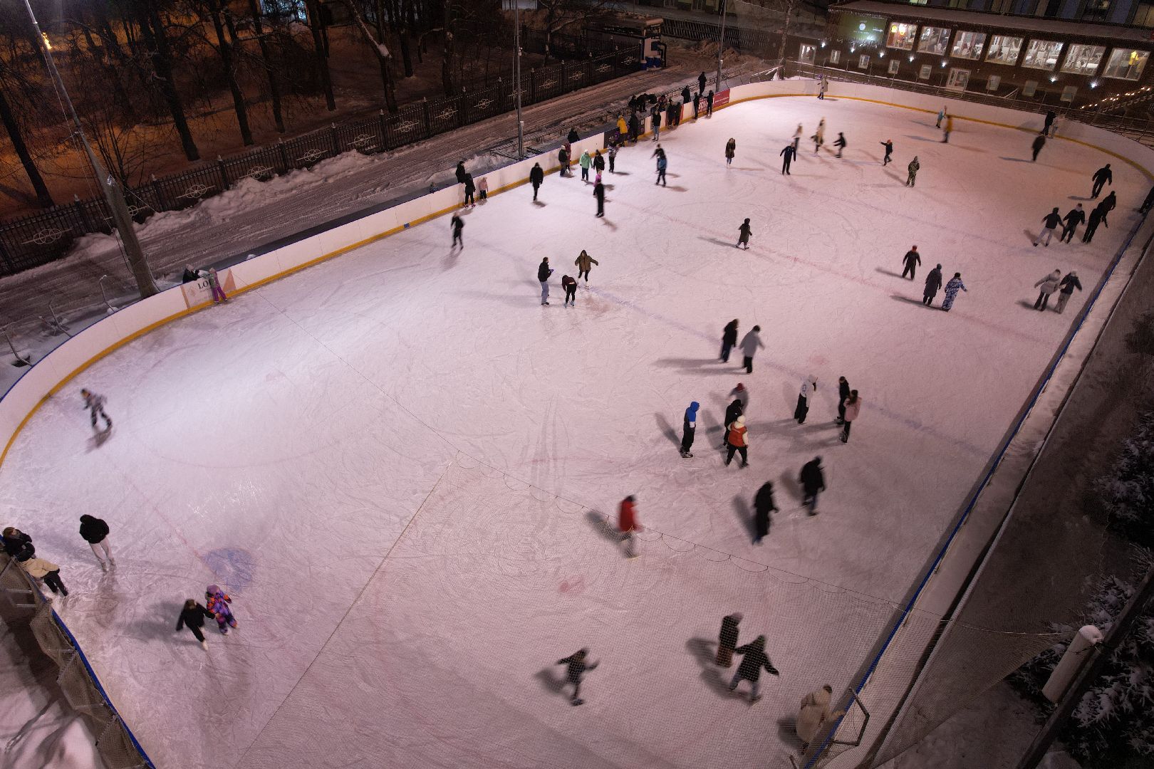 видео с коптера, зима в подмосковье, каток, королёв,