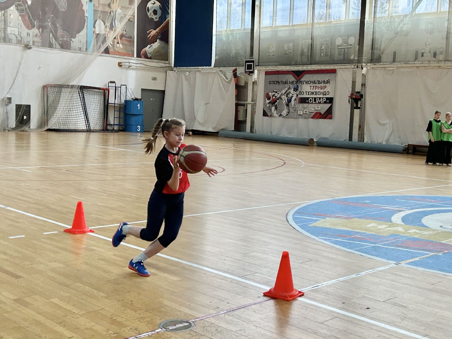 Спорт, веселые старты