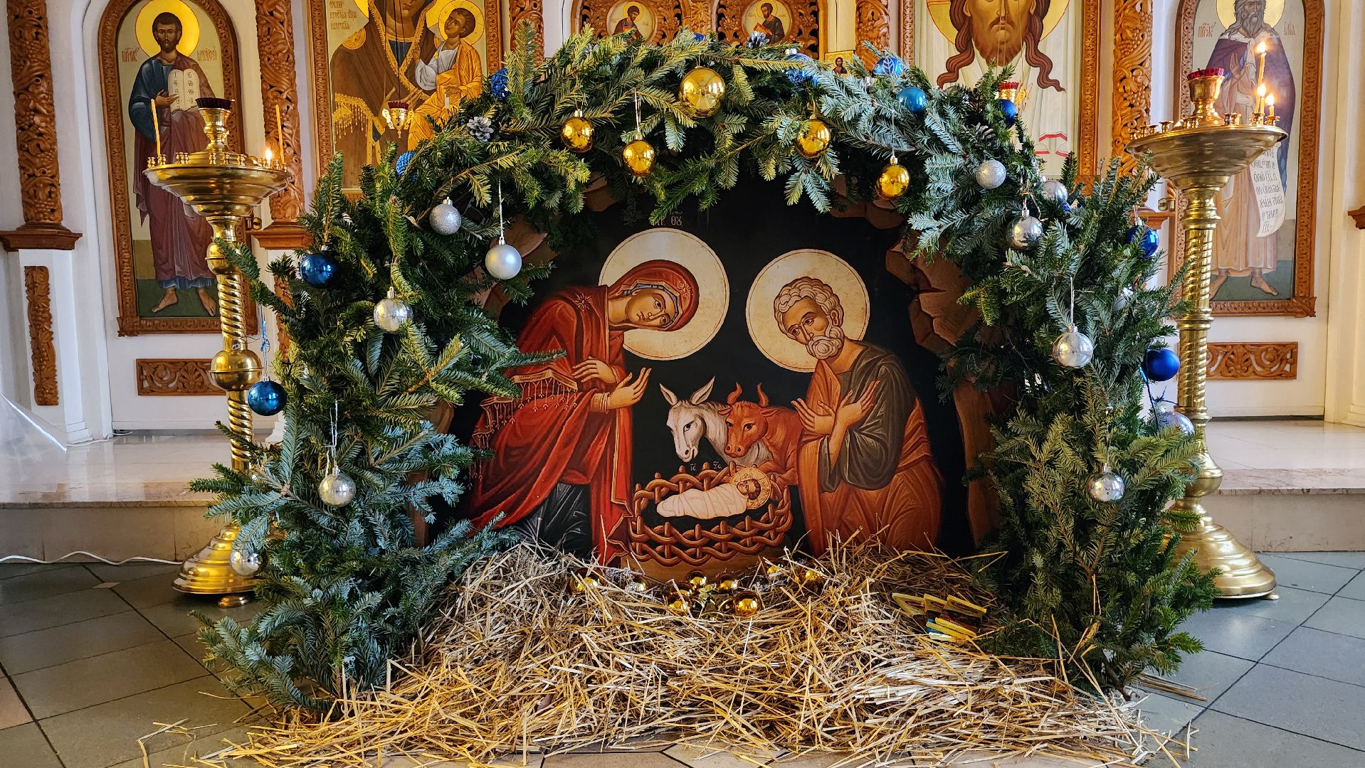 Рождество,подготовка к рождественской службе, Троицкий храм, Старая Купавна, Богородский городской округ,