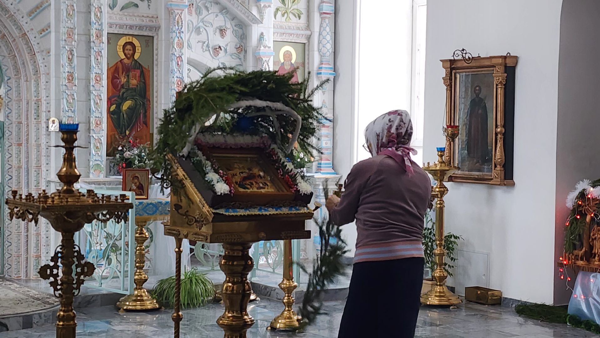 успенская церковь села мягкое, серебряные пруды, рождество христово,