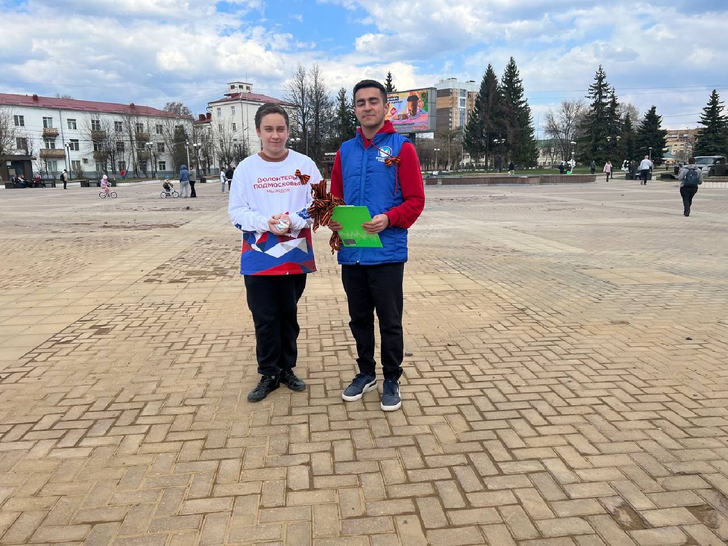 Солнечногорск, волонтеры, георгиевская ленточка, акция, победа