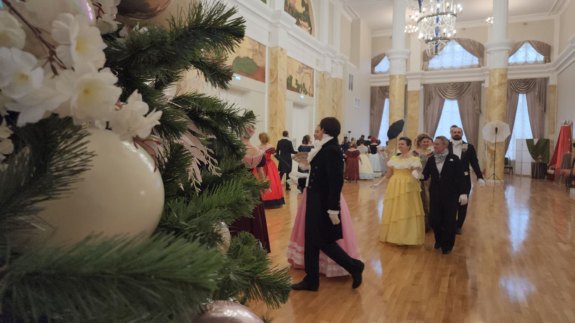 ступино, балы в подмосковье, культура подмосковья,