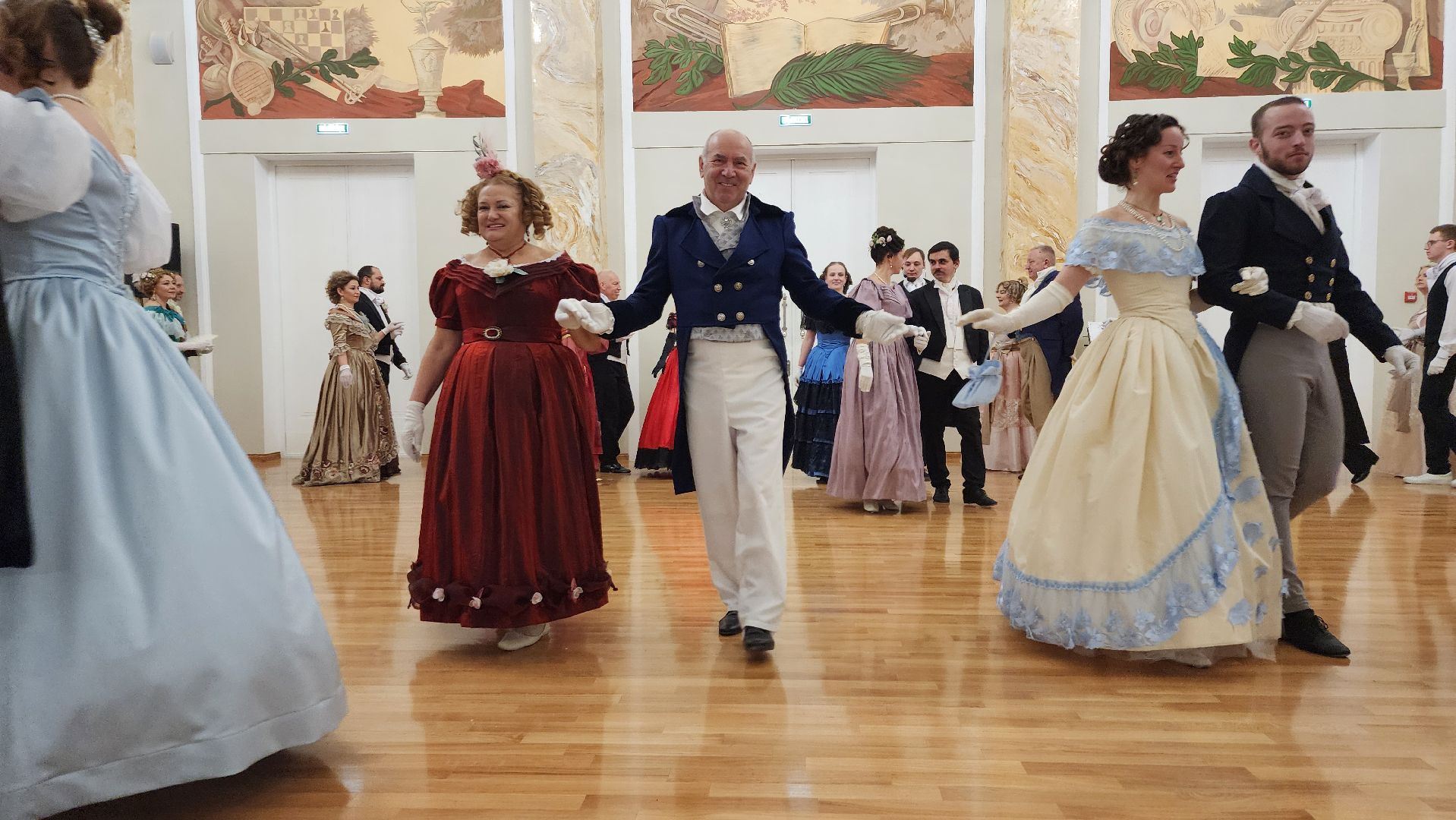 ступино, балы в подмосковье, культура подмосковья,