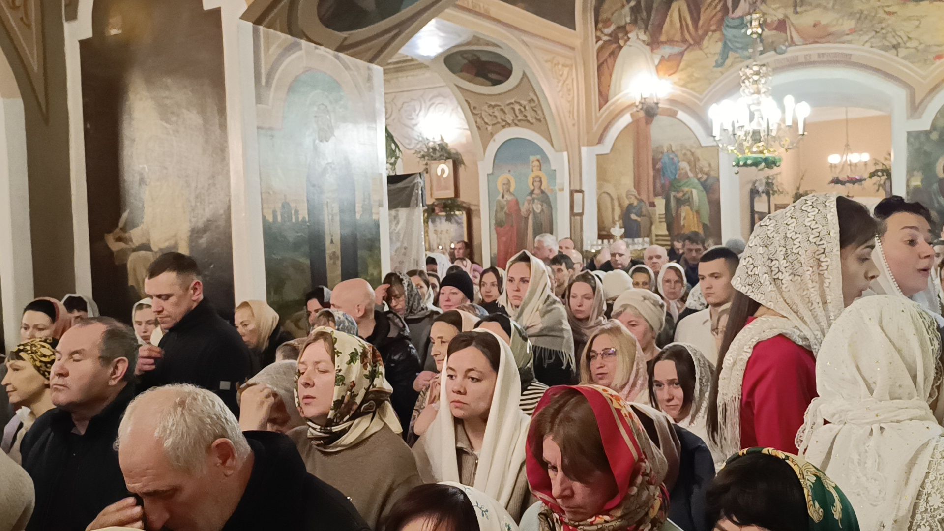 рождество христово, храм, лобня, рождественская служба, вертикалки,