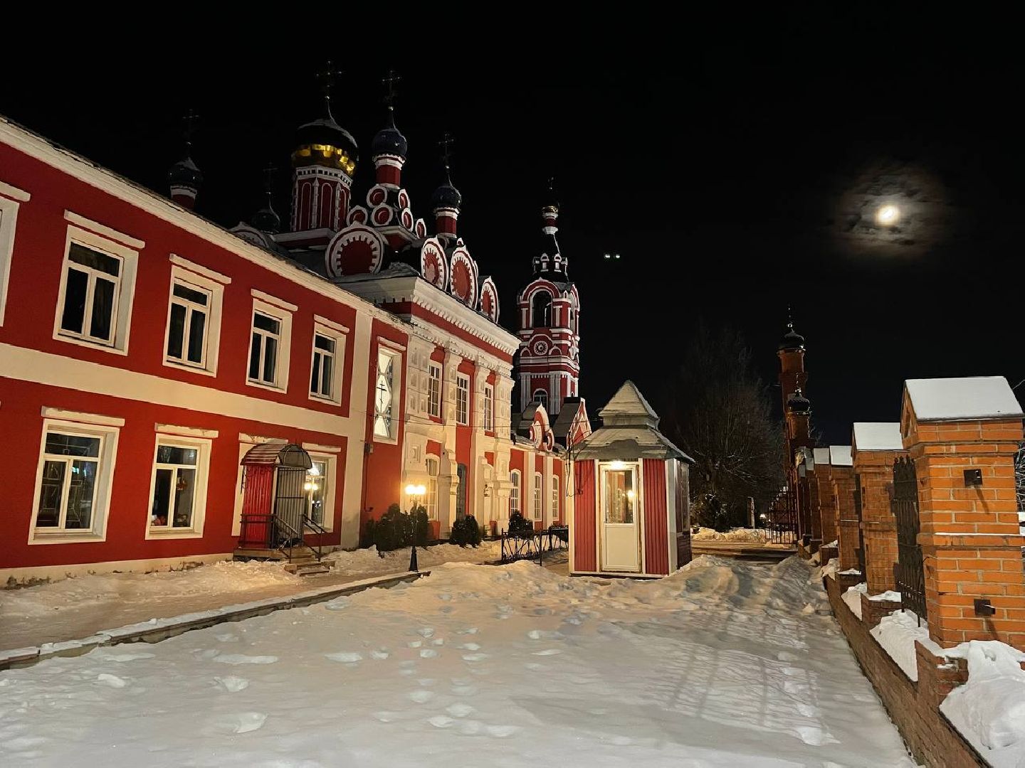 Талдом, Храм Михаила Архангела, Рождество, вертикалки,