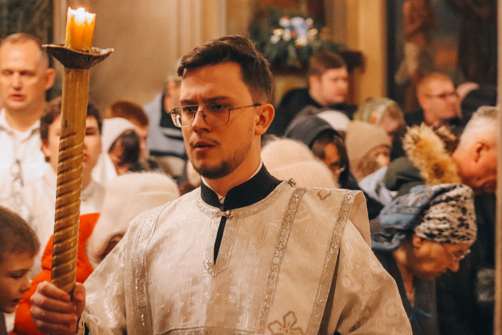 Клин, общество, рождество христово, рождественская литургия, вера, вертикалки,