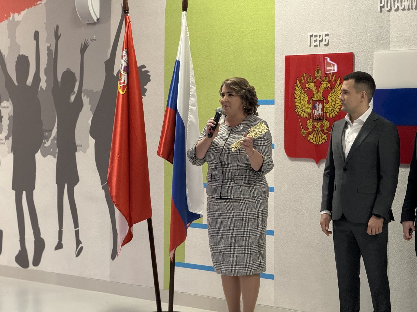 новая школа на 1100 мест,СОШ 11, жк эко видное, Глава муниципалитета, Новую школу открыли,Торжественная линейка,