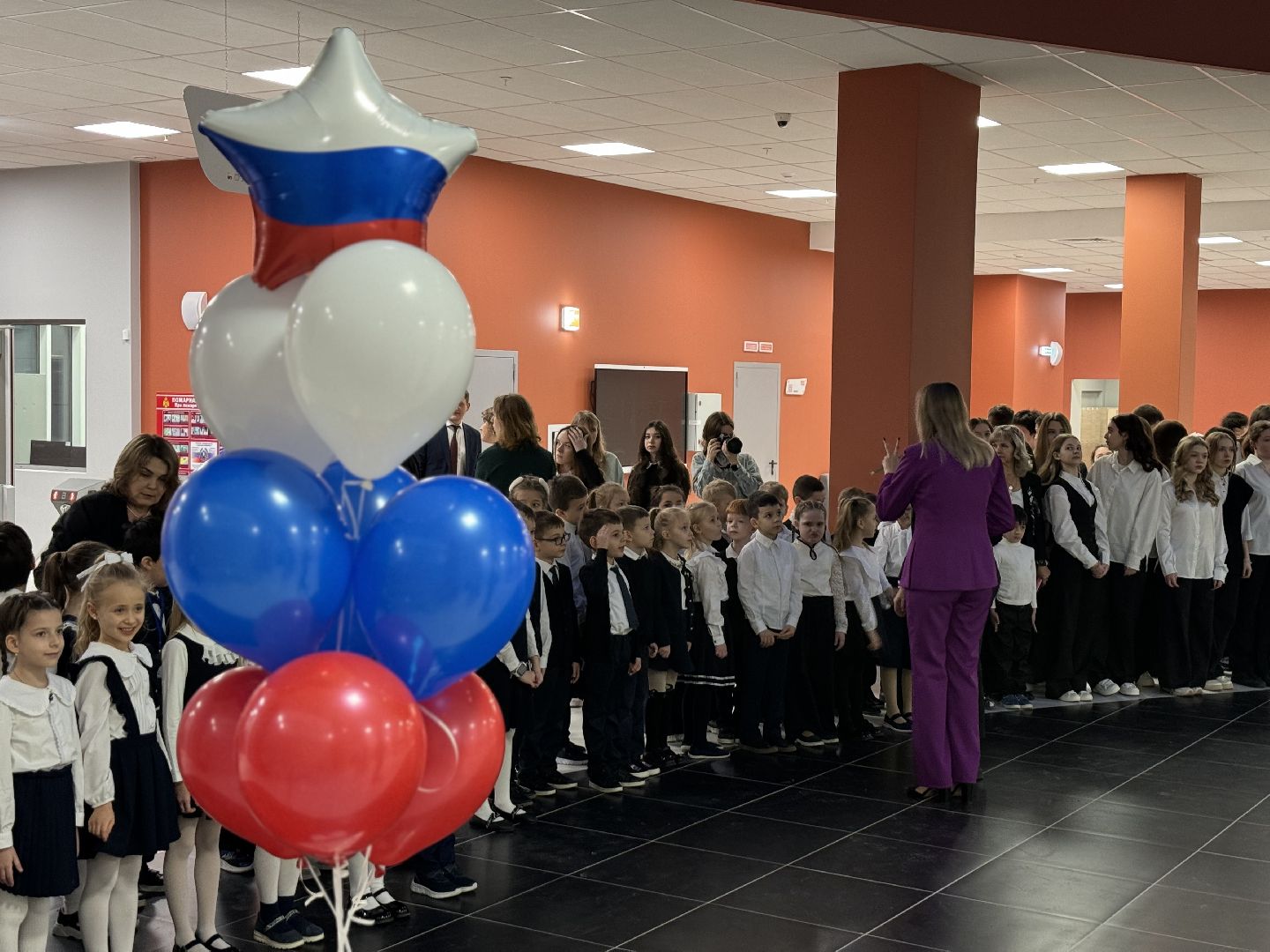 новая школа на 1100 мест,СОШ 11, жк эко видное, Глава муниципалитета, Новую школу открыли,Торжественная линейка,