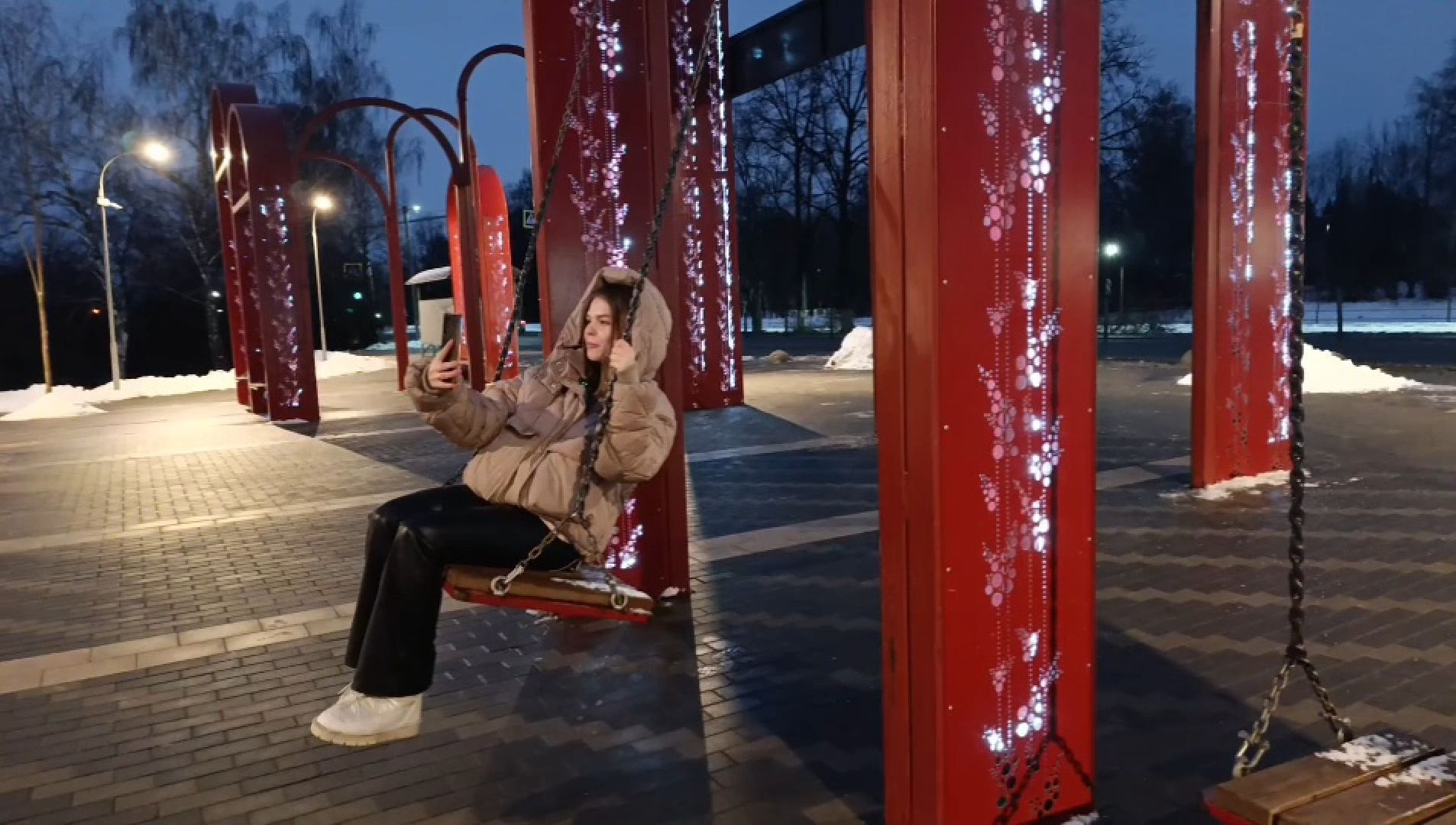 Бронницы, Новый год, новый 2025 год, украсили город, Новогодний город,Вертикалка,