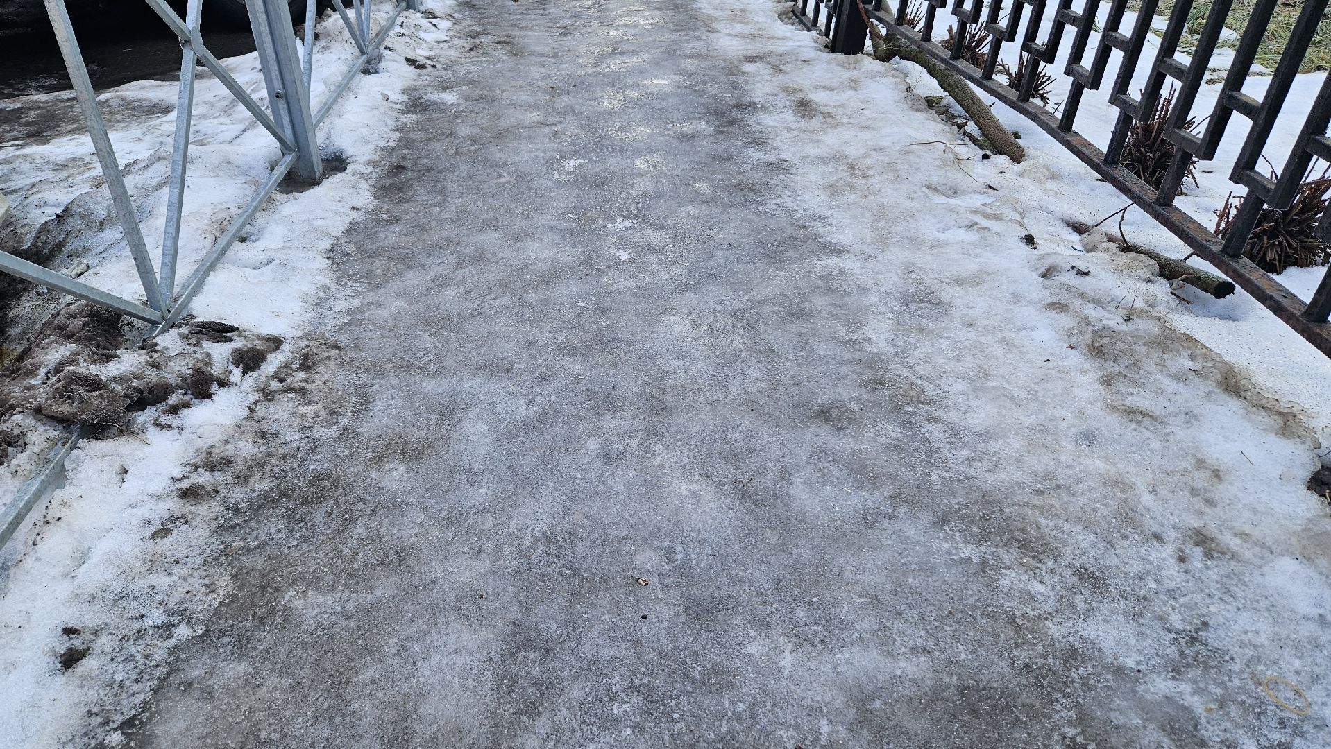 коммунальщики, жуковский, наледь,