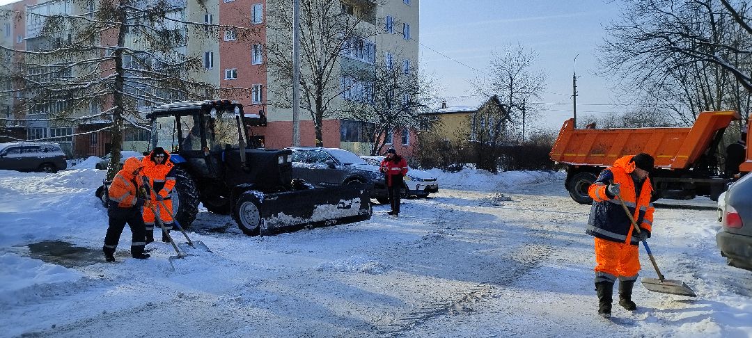 Бронницы, снег, уборка