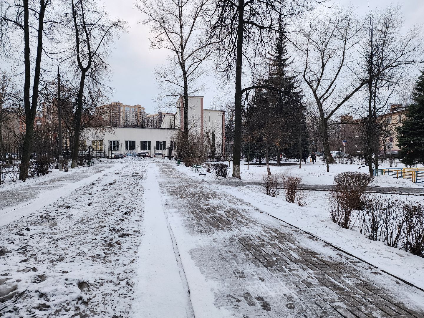 вертикалки, королёв, уборка улиц,