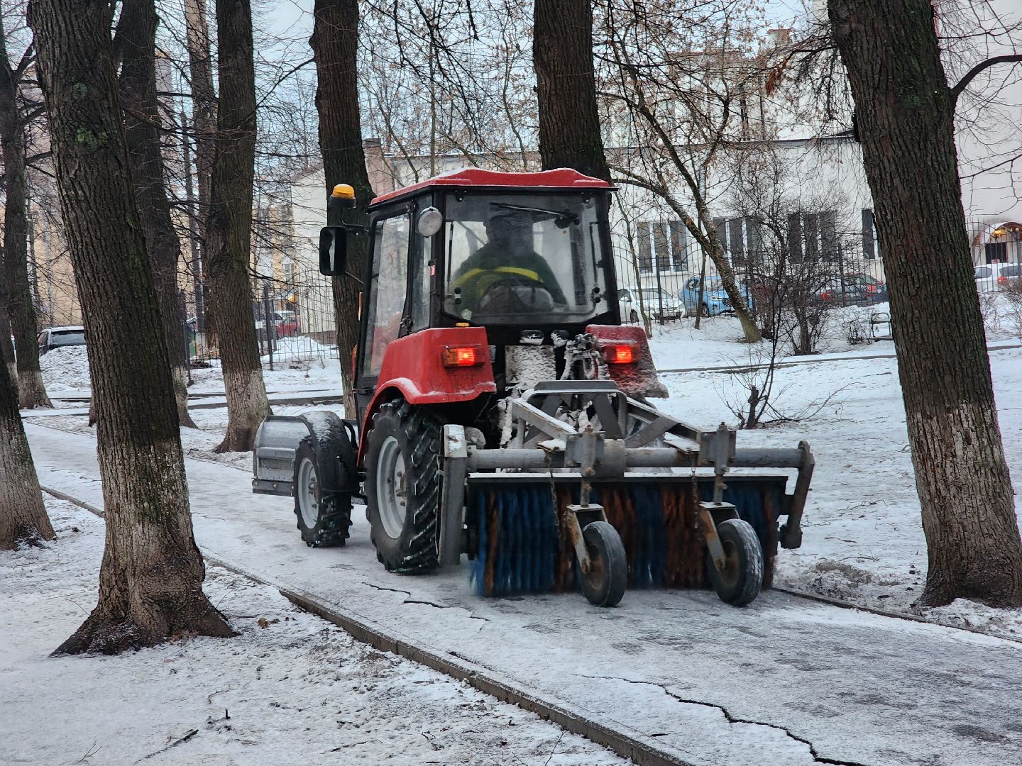 вертикалки, королёв, уборка улиц,