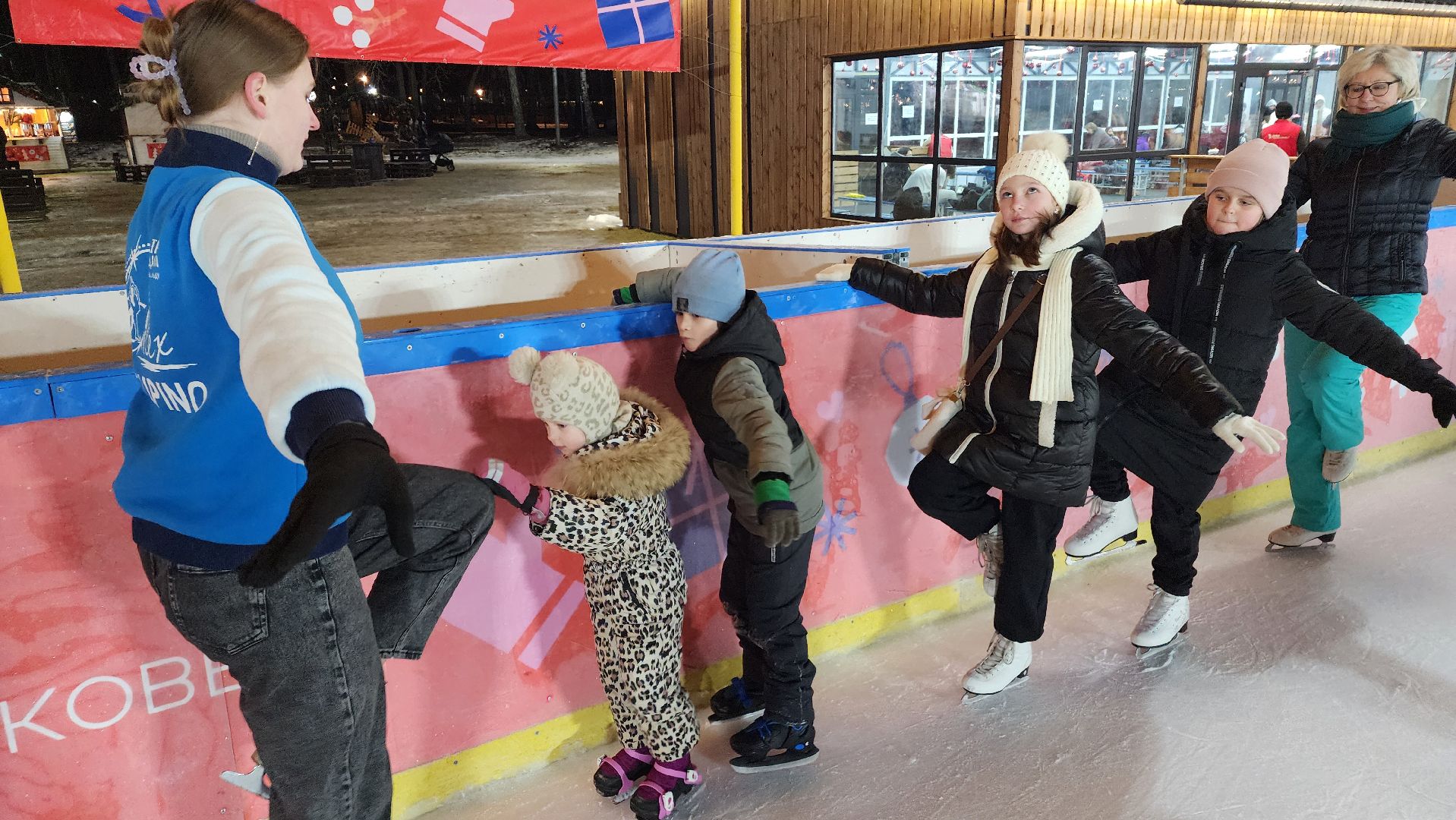 ступино, студия танцев на льду ступино, зима в подмосковье, парки подмосковья, парк ступино,