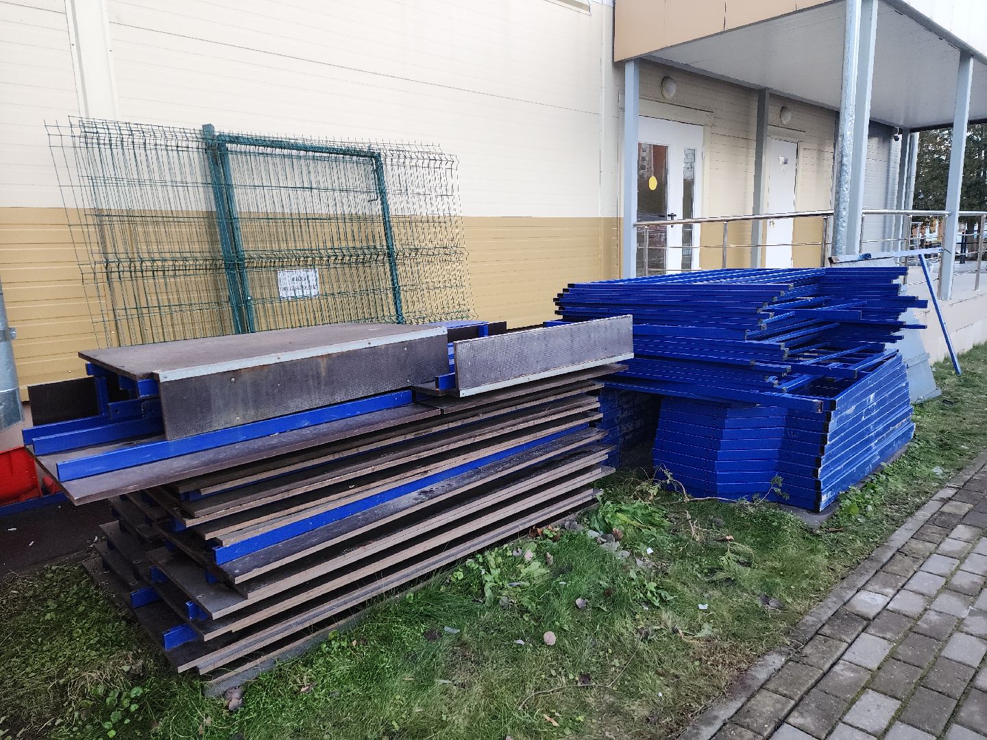 серпухов, подмосковье, мини-футбольное поле, спорт, вертикалки,