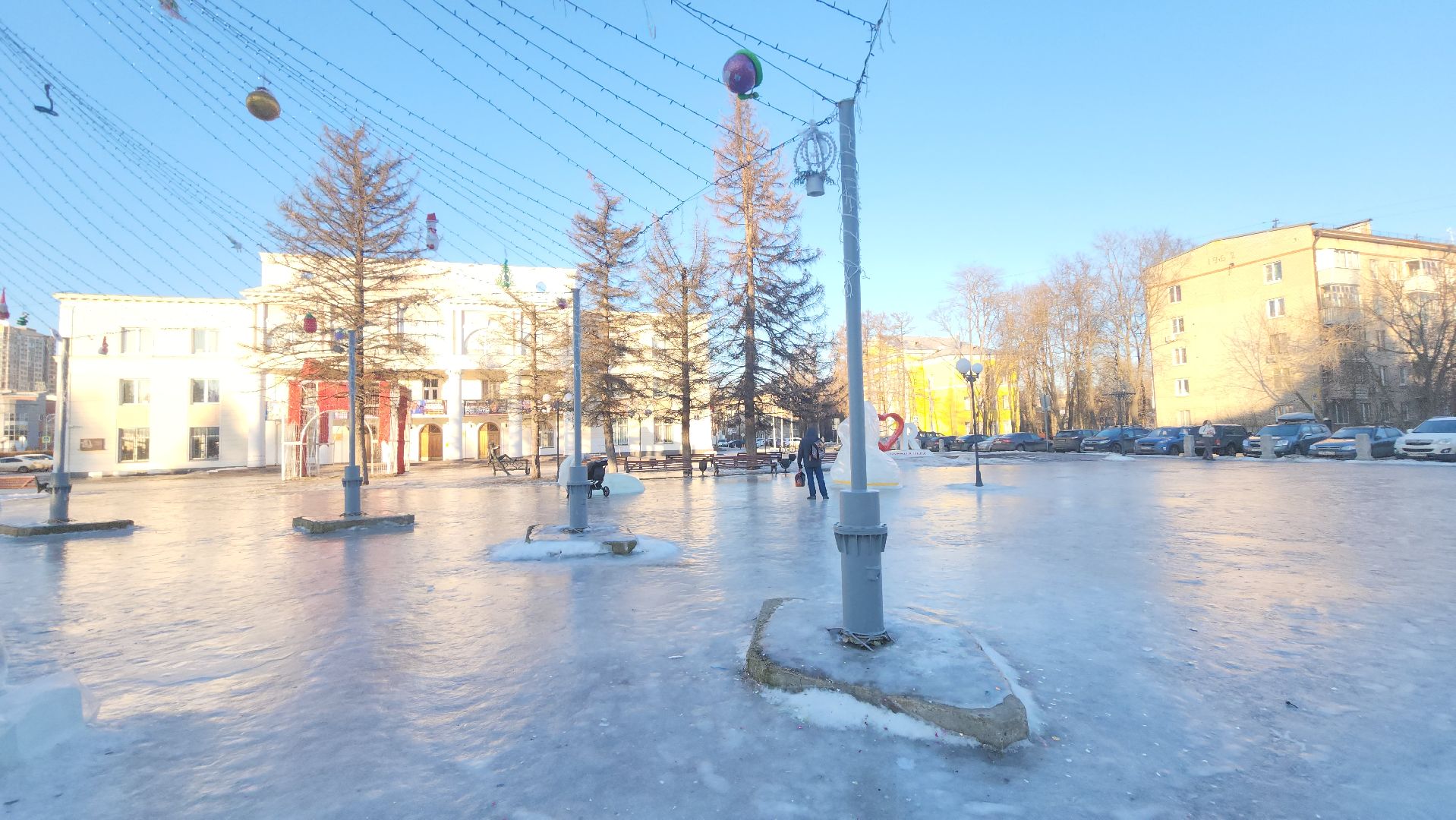 долгопрудный, площадь собина, ледяная горка, вертикалки