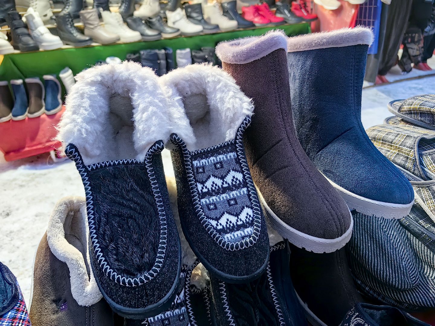 фермерские товары, молочная продукция, посуда, зимняя одежда, ярмарка,