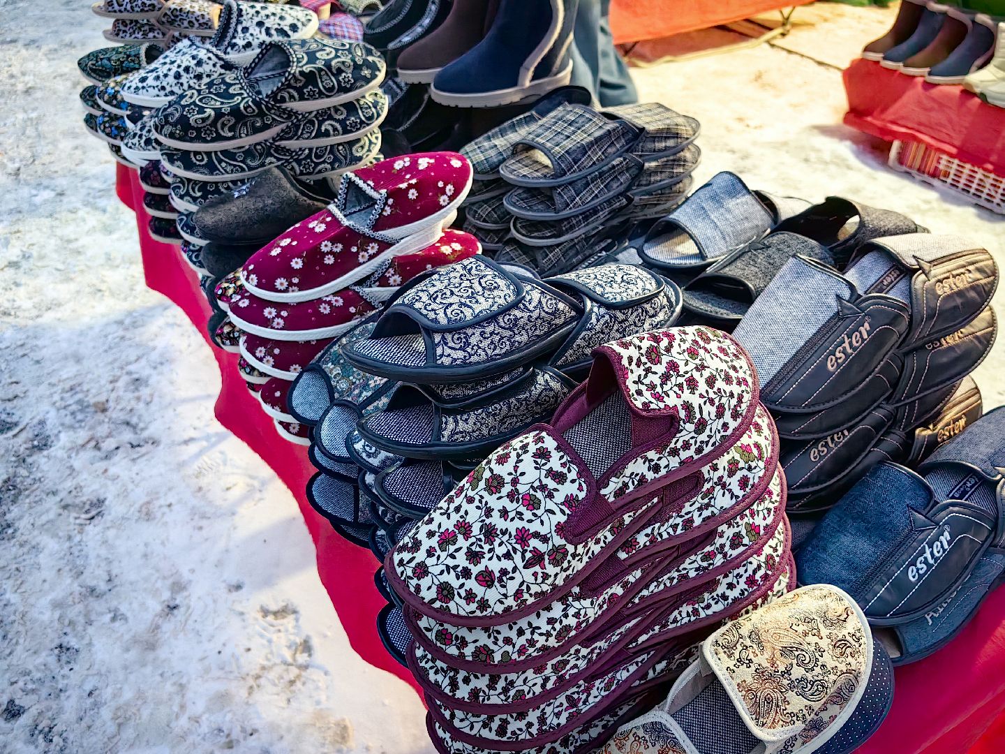 фермерские товары, молочная продукция, посуда, зимняя одежда, ярмарка,